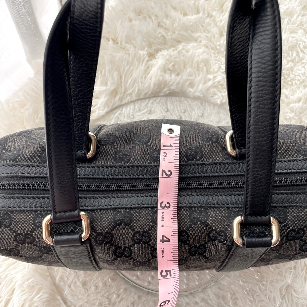 GUCCI GG Shoulder Bag - Picture 15 of 16